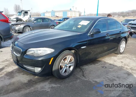 2011 BMW 528I z USA, uszkodzony, nr VIN WBAFR1C5XBC748279